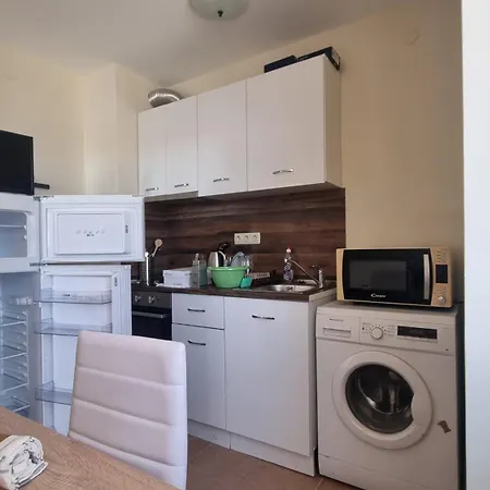 Apartman Sunny Family 302, Napospart