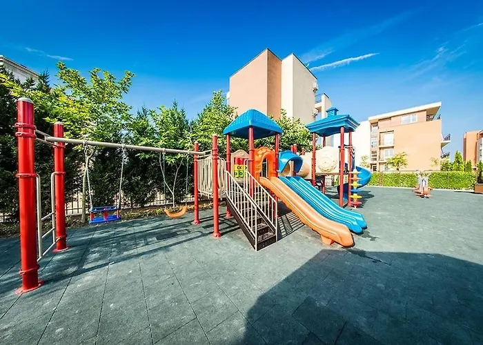 Sunny Family 302, 阳光海滩